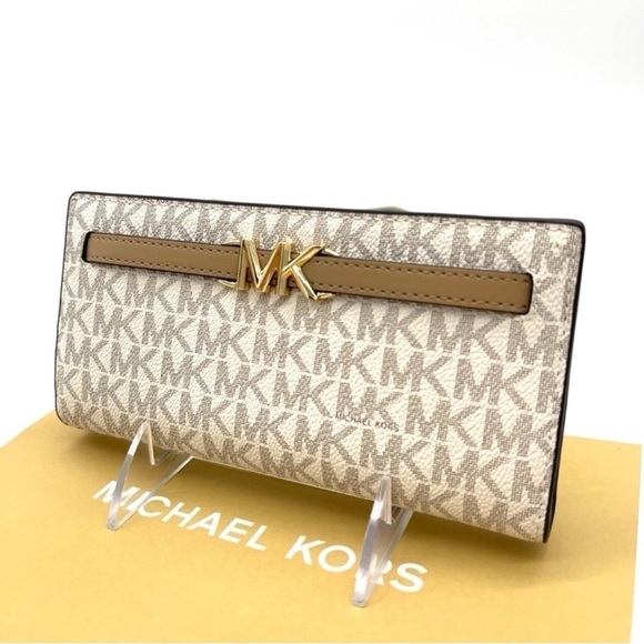 Michael Kors Reed Large Snap Bifold Wallet - Picture 3 of 7